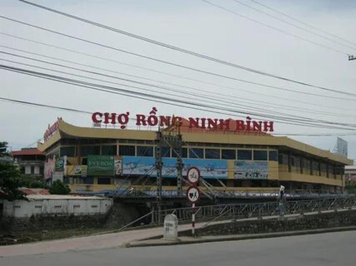 Hotspot Matrix: Biến 3 kiểu giày