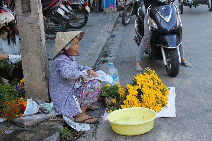 Hotspot Matrix: Biến 4 kiểu áo không thể thiếu thành cơ hội marketing đột phá